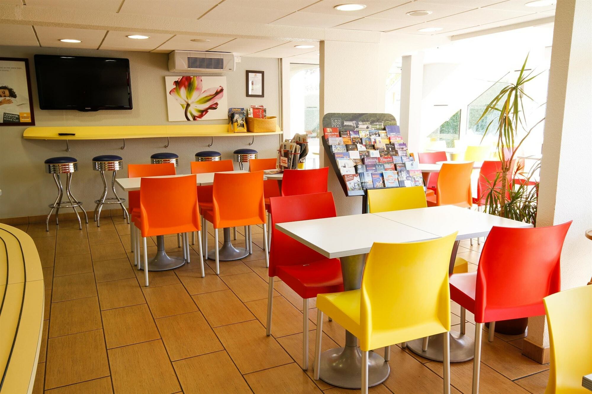 Premiere Classe Tours Sud - Chambray Les Tours Exterior photo